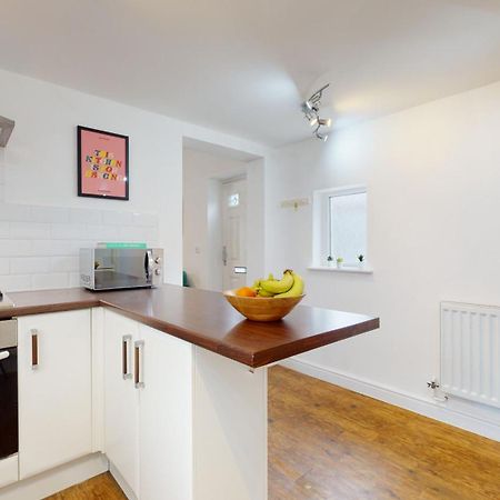 Cosy Cardiff Apartment And Patio Exterior foto