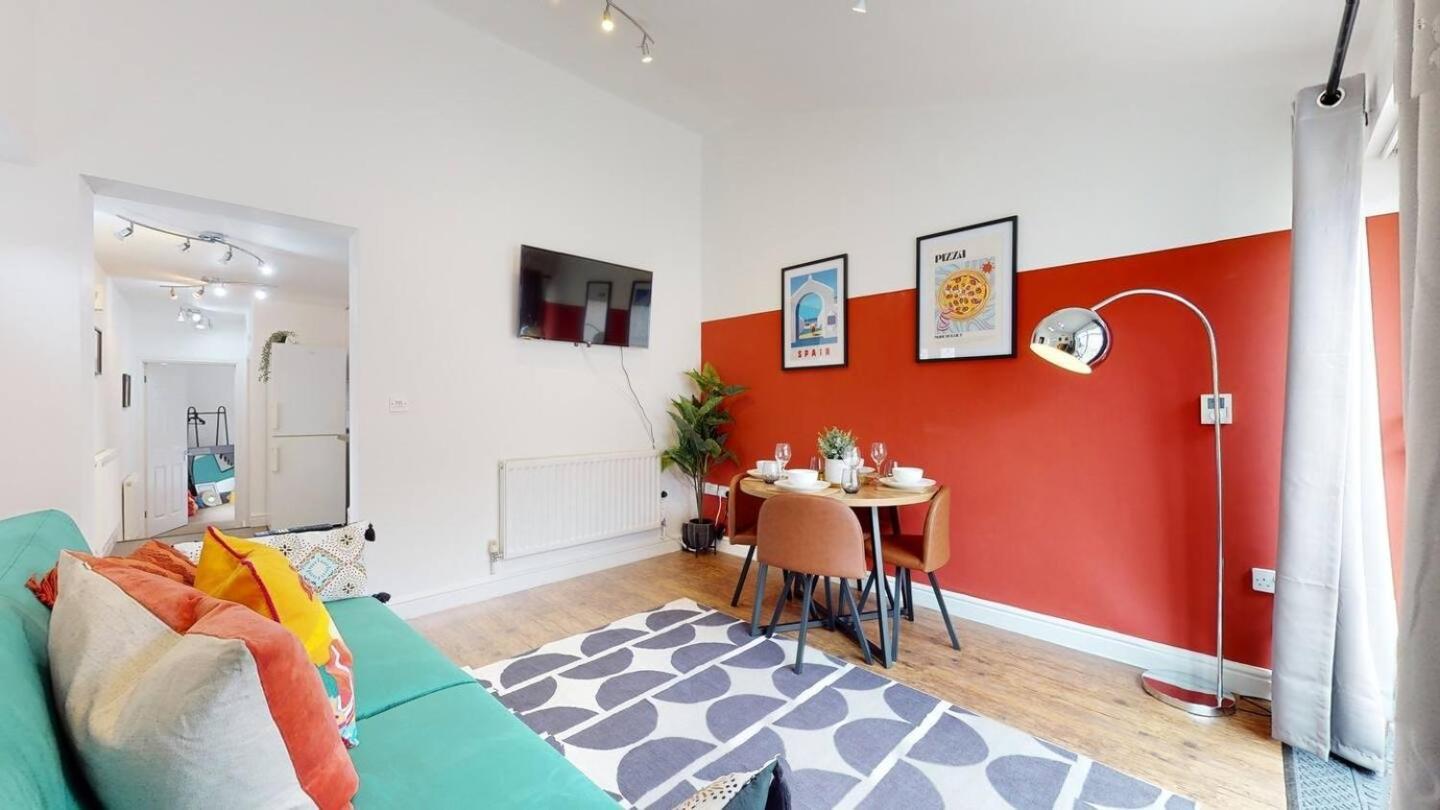 Cosy Cardiff Apartment And Patio Exterior foto